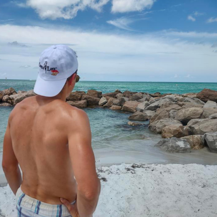 Conch Life Hat Floppy White